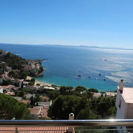Magnifique Vue Sur Canyelles-adj Roses